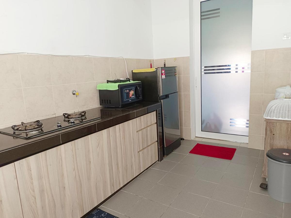 Dg Homestaymuslim Putrajaya - Near Alamanda Dış mekan fotoğraf
